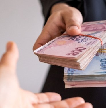 Taşıt kredileri el yakıyor | 200 bin TL taşıt kredisinin aylık taksiti kaç lira? (2024 taşıt kredisi hesaplama ekranı)