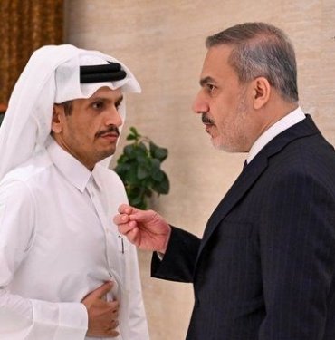 Bakan Hakan Fidan, Katar Başbakanı Al Sani ile bir araya geldi
