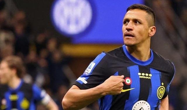 Galatasaray, Alexis Sanchez transferini bu kez bitiriyor! Menajerine haber yollandı…
