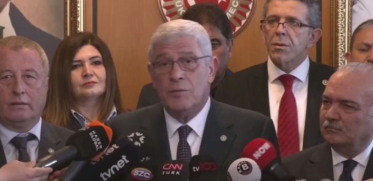 SON DAKİKA HABERİ: Müsavat Dervişoğlu mazbatasını aldı