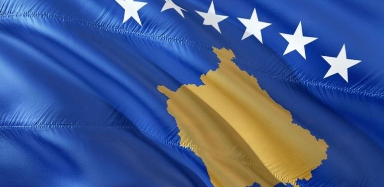 Kosova, Fitch’ten ilk kredi notunu aldı