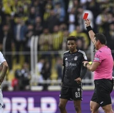 TFF açıkladı! İşte Fenerbahçe-Beşiktaş derbisindeki kırmızı kartın VAR kayıtları! “Bileğe bak”