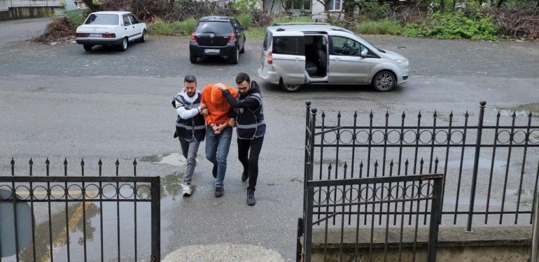 Eski sevgiliden bombalı tuzak