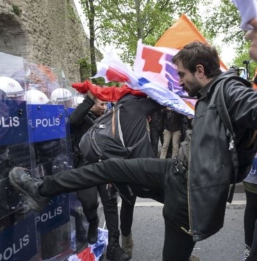 Yerlikaya: İstanbul’daki kahraman polislerimize teşekkür ediyorum