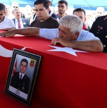 İki ilde şehitlere veda