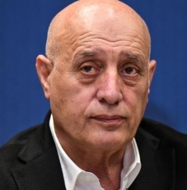 İstanbulspor Başkanı Ecmel Faik Sarıalioğlu: