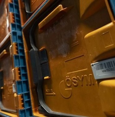 Dünyadan izole olacaklar: YKS için 40 günlük kapalı matbaa dönemi başladı