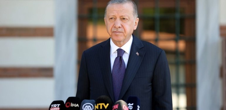 Cumhurbaşkanı Erdoğan: Türkiye’de siyasetin yumuşama sürecini başlatalım