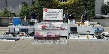 İstanbul’da sahte pasaport operasyonu: 4 gözaltı