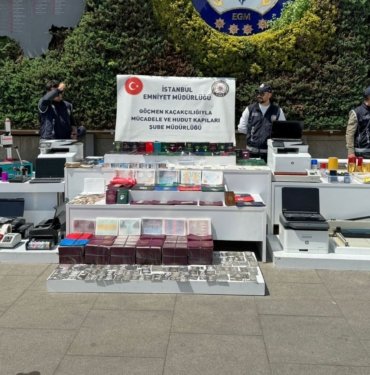 İstanbul’da sahte pasaport operasyonu: 4 gözaltı