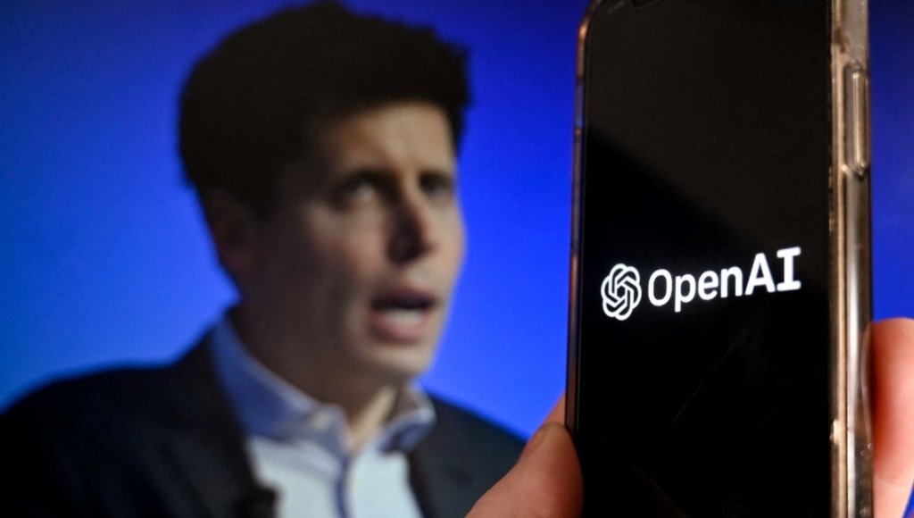 Sam Altman’dan yapay zeka mesajı: “İnsandan daha zeki olacak şekilde inşa ediyoruz”