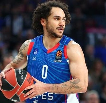 Fenerbahçe de istiyordu! Shane Larkin kararını verdi, imzayı attı 4 yıl daha Anadolu Efes
