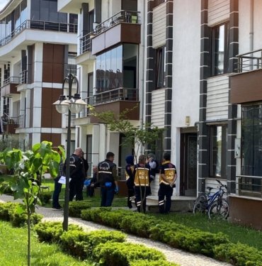 13 yaşındaki Hanife yatağında ölü bulundu 9 13 yaşındaki Hanife yatağında ölü bulundu