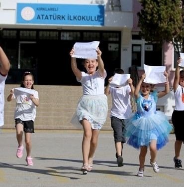 Yaz tatili için geri sayım: Okullar ne zaman kapanacak, kaç gün kaldı? (2024 MEB tatil takvimi)
