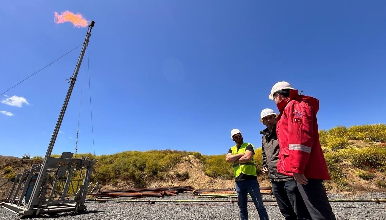 Silivri’de doğalgaz çıkarma çalışmaları: İlk ateş yandı, dağıtıma hazır