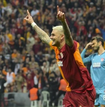 Sivasspor karşısında 2 gol atan Mauro Icardi