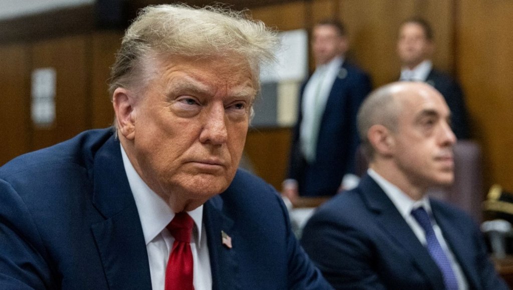 Trump’ın “sus payı” davasında yargıçtan hapis cezası tehdidi
