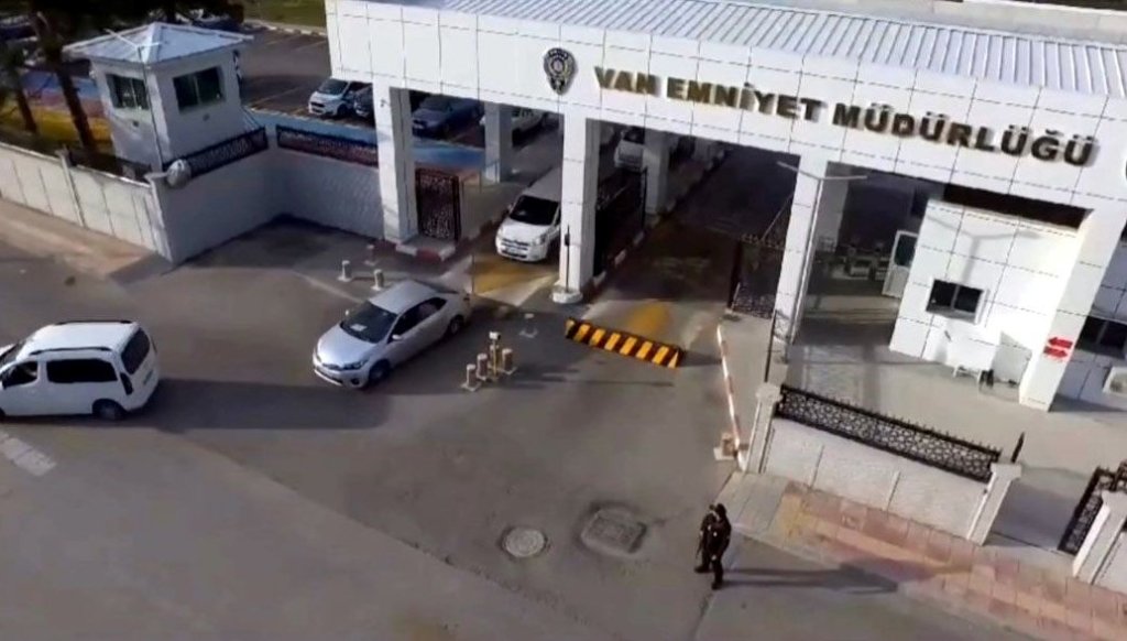Van’da kaçakçılara darbe