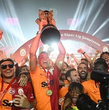 Galatasaray şampiyonluk ateşini yaktı! Fenerbahçe