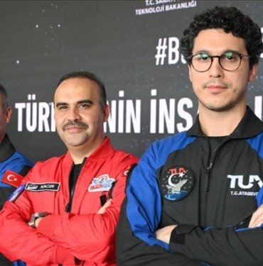Yeni uzay görevi belli oldu: Astronot Tuva Cihangir Atasever yörünge altı uçuşu yapacak