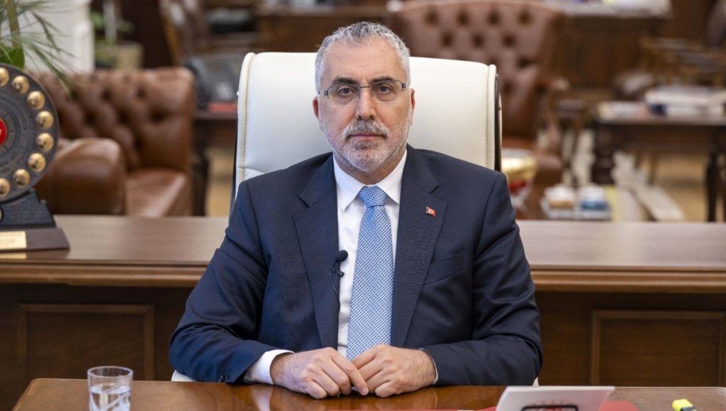 Uzaktan veya esnek çalışma modelleri geliyor | Bakan Işıkhan: Değişime ayak uydurmak lazım