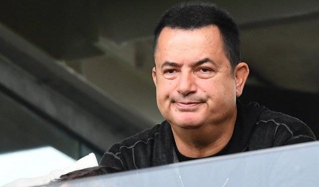 Acun Ilıcalı başarısızlığın faturasını teknik direktöre kesti! Liam Rosenior kovuldu…