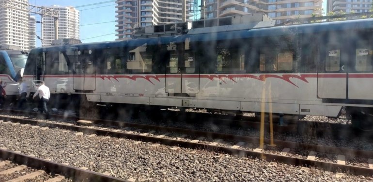 İZBAN’ın vagonu raydan çıktı, yolcular tahliye edildi