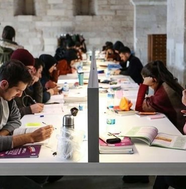 2023-2024 bahar dönemi bitiş tarihi: Üniversiteler ne zaman kapanıyor?