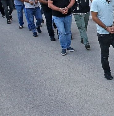 İstanbul’da FETÖ operasyonu: 38 gözaltı