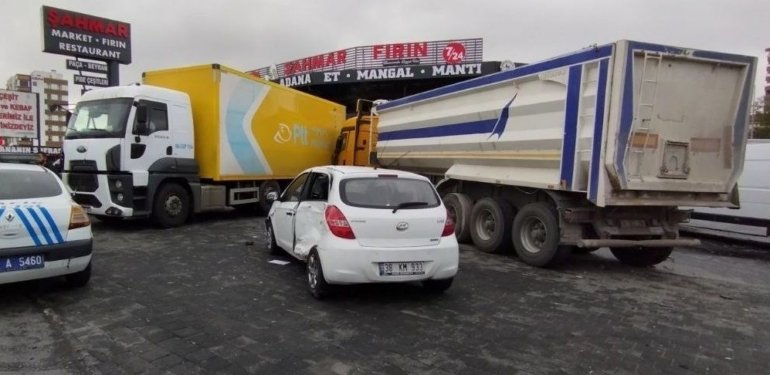 Kayseri’de 6 araç birbirine girdi: Yaralılar var