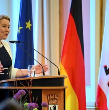 Alman siyasetçiler hedefte | Berlin senatörü Giffey, ağır bir cisimle saldırıya uğradı