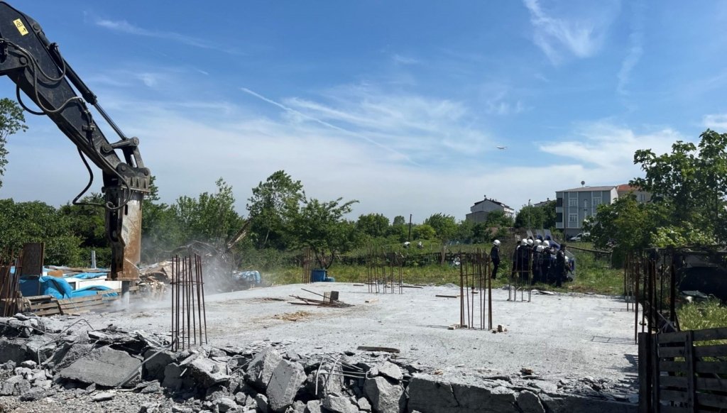 Arnavutköy’de yıkım gerginliği