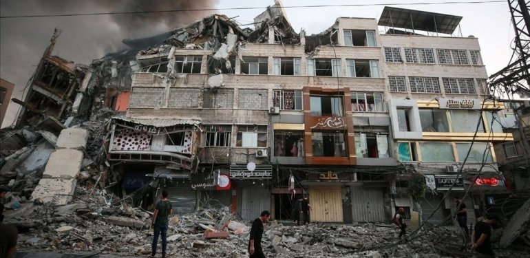 BM: Gazze’de 360 bin yapı kısmen zarar gördü veya tamamen yıkıldı