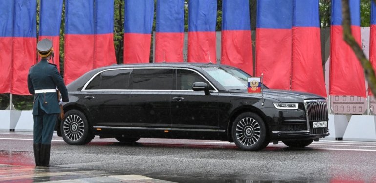 Toyota’nın Rusya’daki eski fabrikasında Putin’in limuzini üretilecek