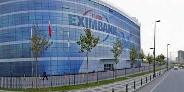 Türk Eximbank’tan 1 milyar euroluk yeni kredi anlaşması