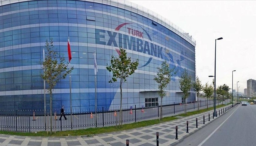 Türk Eximbank’tan 1 milyar euroluk yeni kredi anlaşması