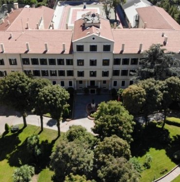 Rekabet Kurulu’ndan Fransız liselerine 21,3 milyon lira idari para cezası
