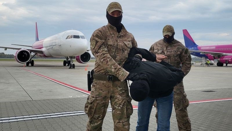 Almanya’da cinayet şüphelisi olarak aranan Türk, Polonya’da yakalandı