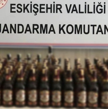 156 şişe kaçak alkol ürünü ele geçirdi