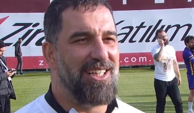 Şampiyon Eyüpspor kupasını kaldırdı!