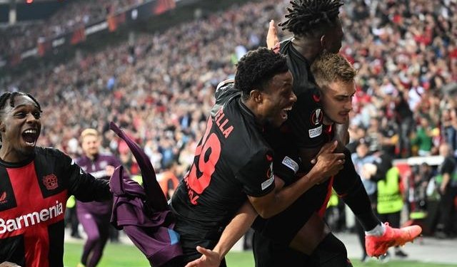 Bayer Leverkusen, yenilmezlik rekorunu 50 maça çıkardı