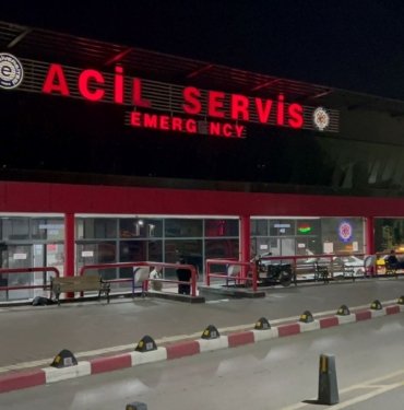 İzmir’de silahlı saldırı: Evine girerken vuruldu