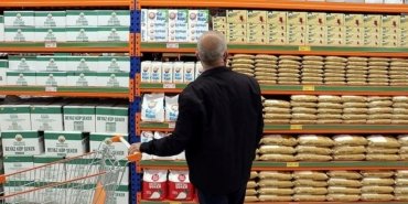 Ticaret ve perakende satış hacminde yıllık bazda artış