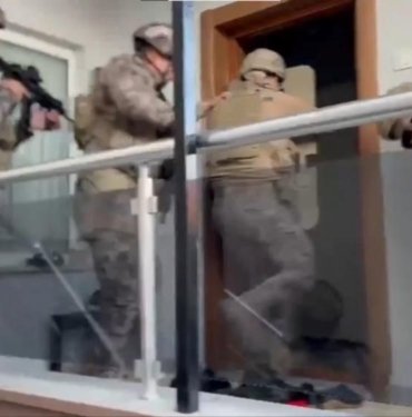 3 ilde “Mahzen-44” operasyonu: Suç örgütü çökertildi