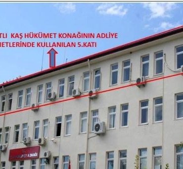 Kaş Adliyesi’nde tuvalet gerginliği