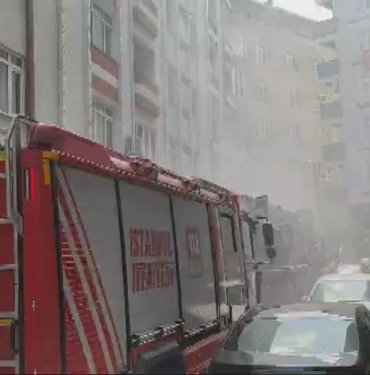 Şişli’de depo yangını