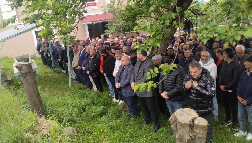 11. kattan düşen 4 yaşındaki Arya hayatını kaybetti