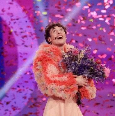 Eurovision galibi Nemo İsviçre’yi “üçüncü cinsiyeti” tanımaya çağırdı