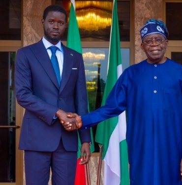 Nijerya Devlet Başkanı Tinubu, Senegal Cumhurbaşkanı Faye’yi kabul etti