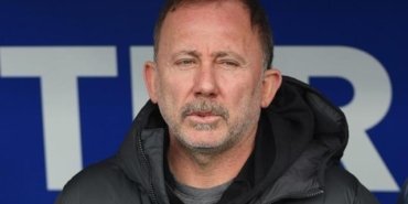 Beşiktaş Sergen Yalçın ile görüştü! Başarılı hocanın şartları belli oldu